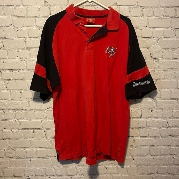 NFL Buccaneers Polo Size XL - Picture 1 of 6